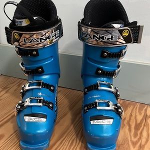 Lange RS 110 race boots 25-25.5 ski racing